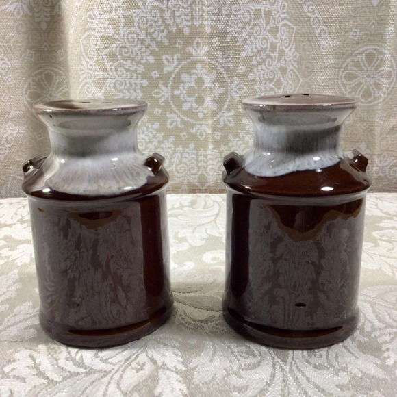 Vintage Brown Milk Can Salt and Pepper Shakers - Made in Japan - Picture 4 of 7